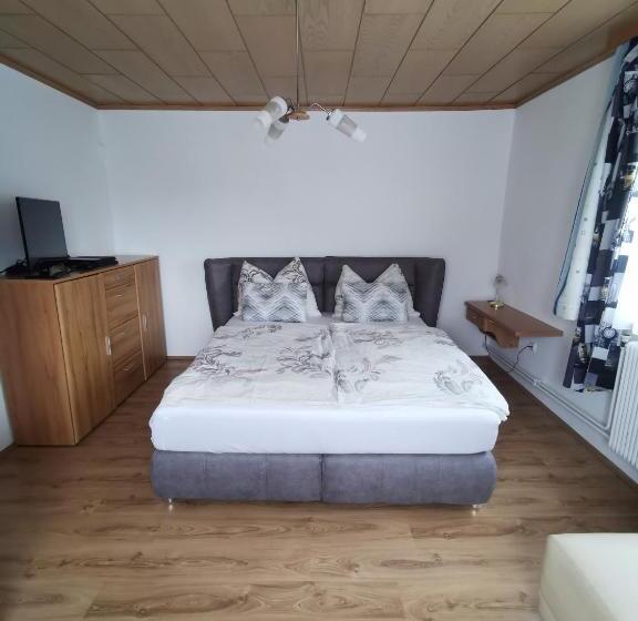 פנסיון Ferienwohnung Solebad