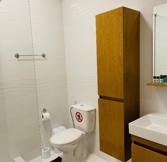 پانسیون Fuk Tak Apartmani&restoran