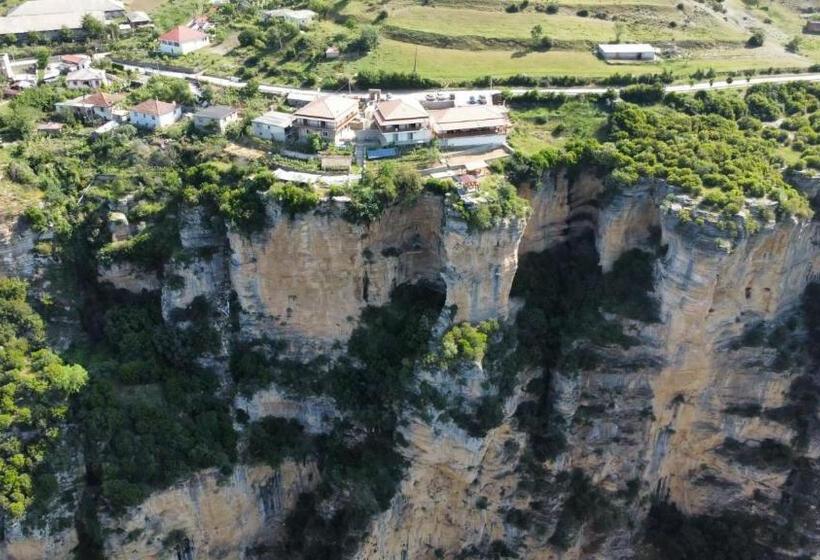 膳宿费 Guest House Bracaj