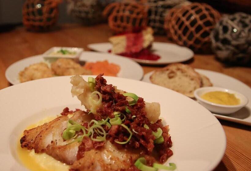 פנסיון Heimbrygga Restaurant & Accommodation