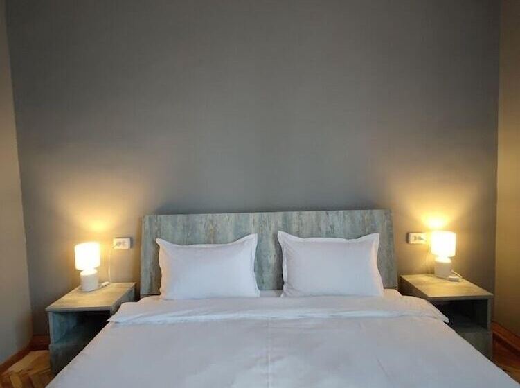 پانسیون Shanshe