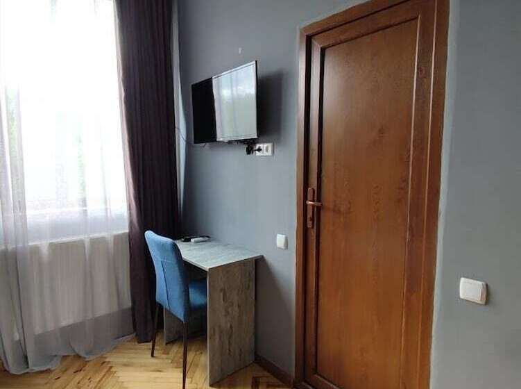 پانسیون Shanshe