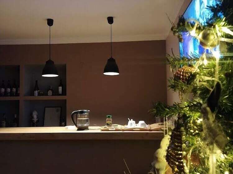 پانسیون Shanshe