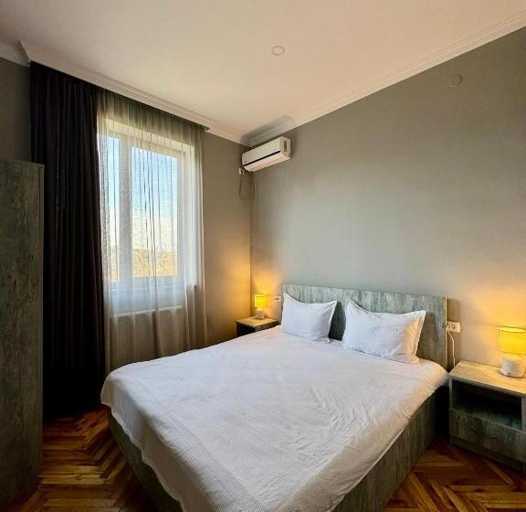 پانسیون Shanshe