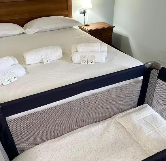 ペンション Sibolla Holidays