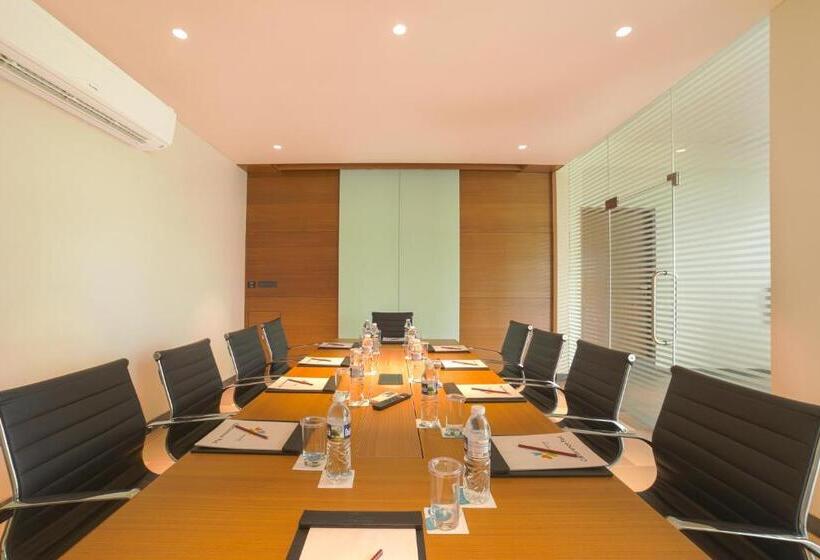 منتجع Club Mahindra Assonora
