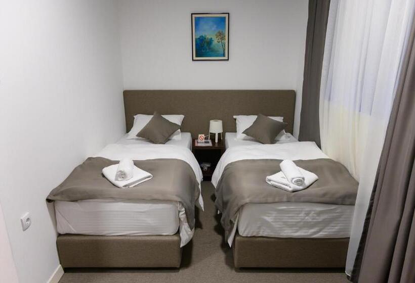 استراحتگاه Jezero Kudrec