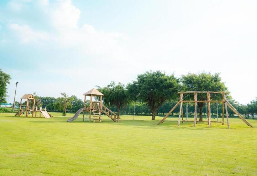 The Five Villas & Resort Ninh Binh