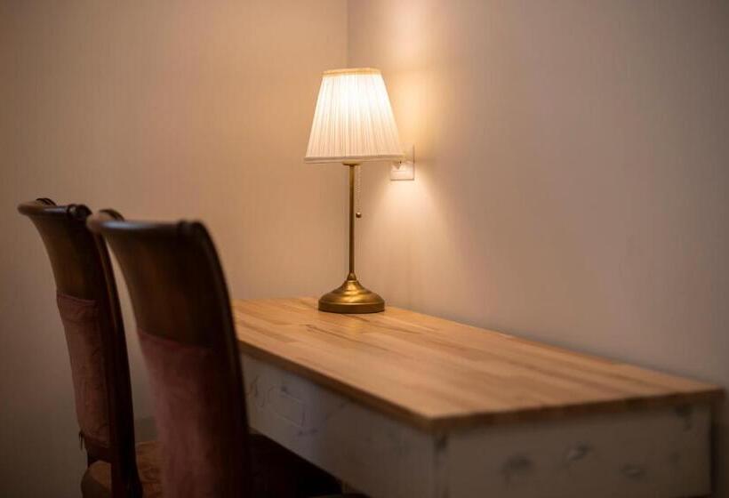 הוסטל Agroturizem Gjepali