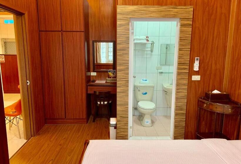 تختخواب و صبحانه 東方雲民宿