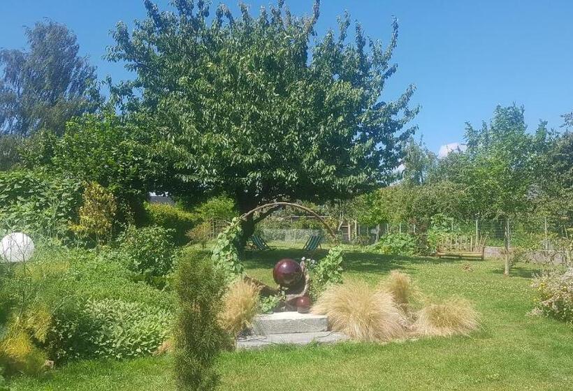 Bed and Breakfast Au Champ Du Coq