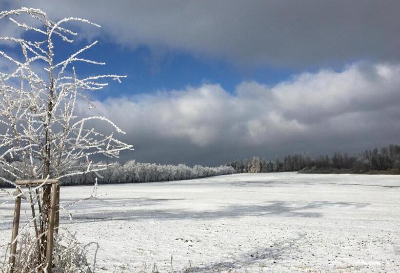 تختخواب و صبحانه Buchlindenweg   Zimmer & Ferienwohnung
