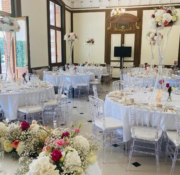 민박 Château De Crènille