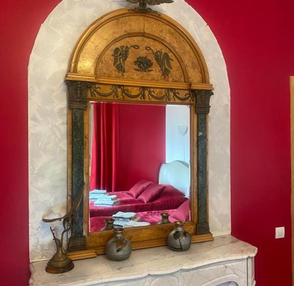 민박 Château De Crènille