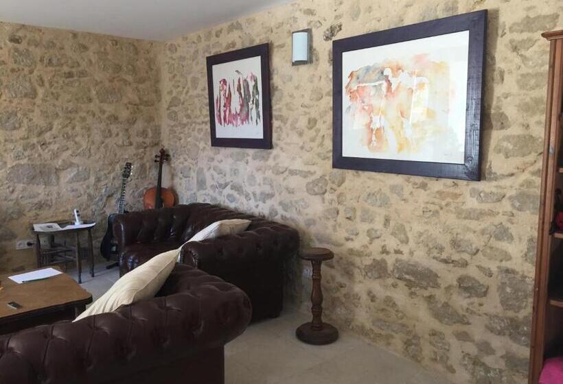 ベッドアンドブレックファースト La Maison Ocre