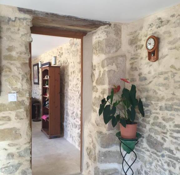 ベッドアンドブレックファースト La Maison Ocre