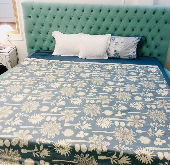 تختخواب و صبحانه Luxury Hotel T&l