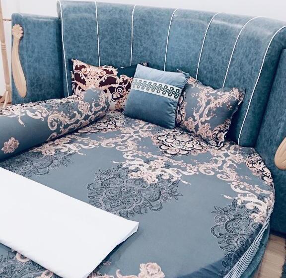 تختخواب و صبحانه Luxury Hotel T&l