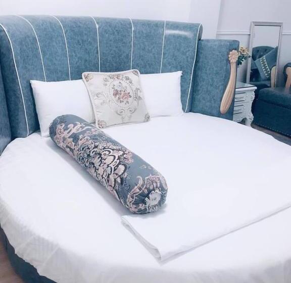 تختخواب و صبحانه Luxury Hotel T&l