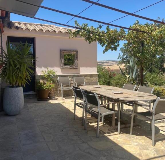 مبيت وإفطار Villa Entre Mer Et Montagne