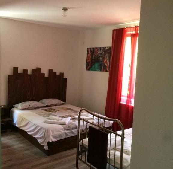 تختخواب و صبحانه Villa Portina