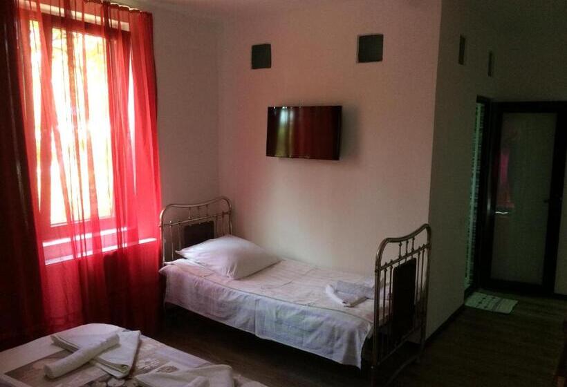 تختخواب و صبحانه Villa Portina