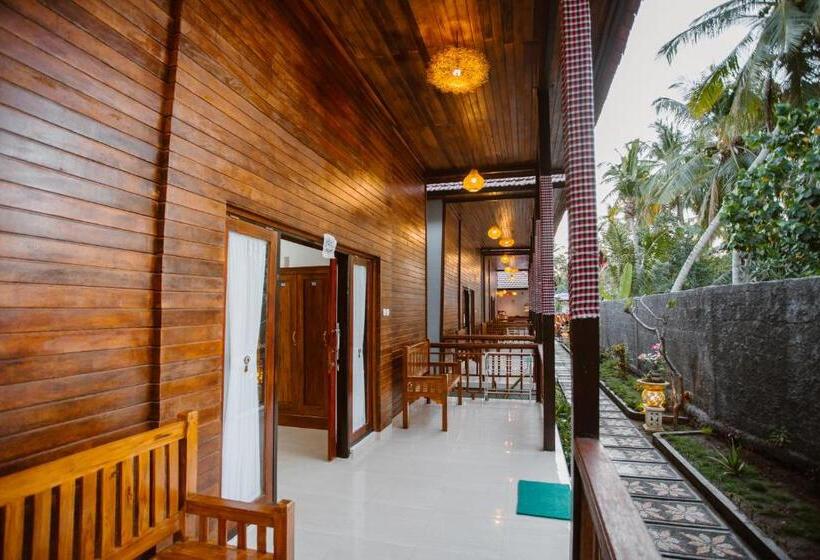Double D Hostel