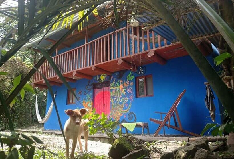 Eco Albergue Azul