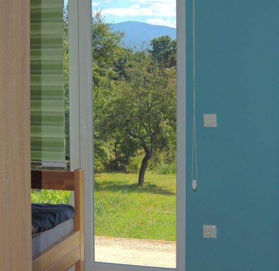 Hostel Villa Popović