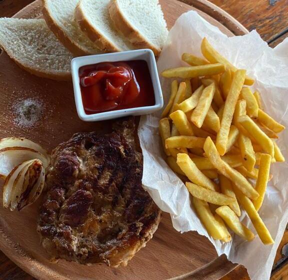 هتل готель зелений клин