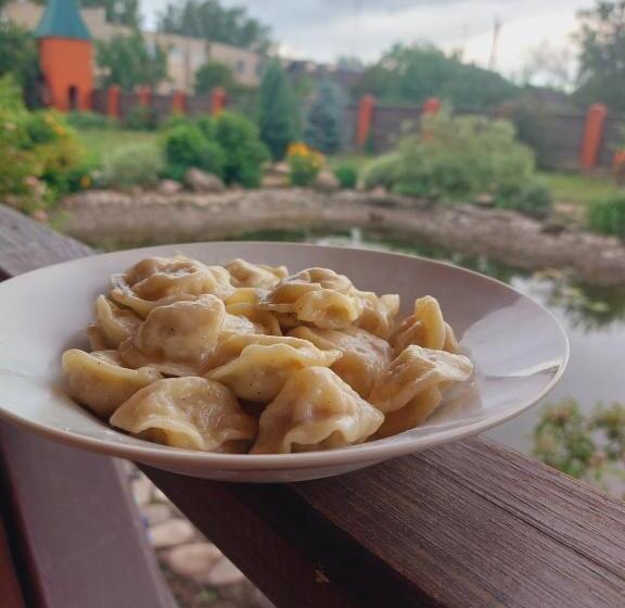 هتل готель зелений клин