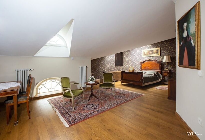 هتل Burbiskio Dvaras