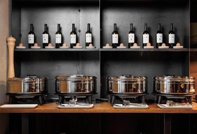 هتل Castel Mimi Wine Resort