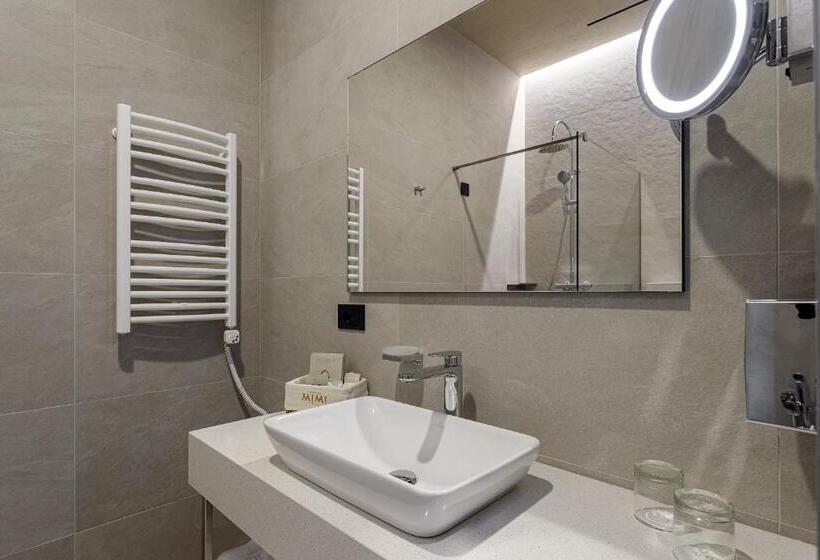 هتل Castel Mimi Wine Resort