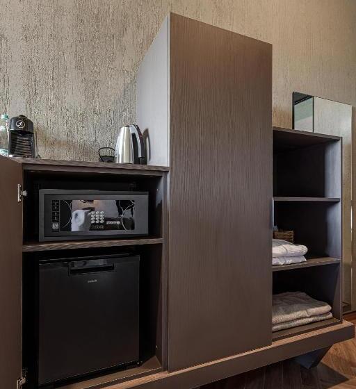 هتل Castel Mimi Wine Resort