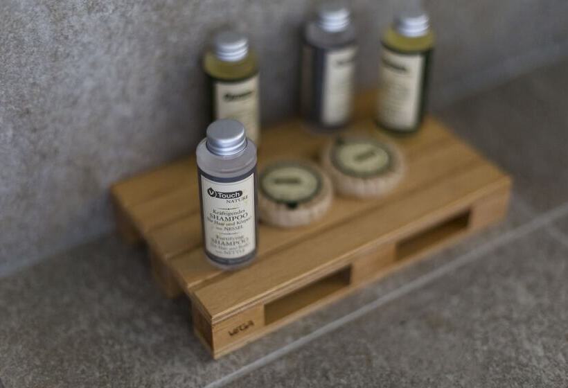 هتل Castel Mimi Wine Resort