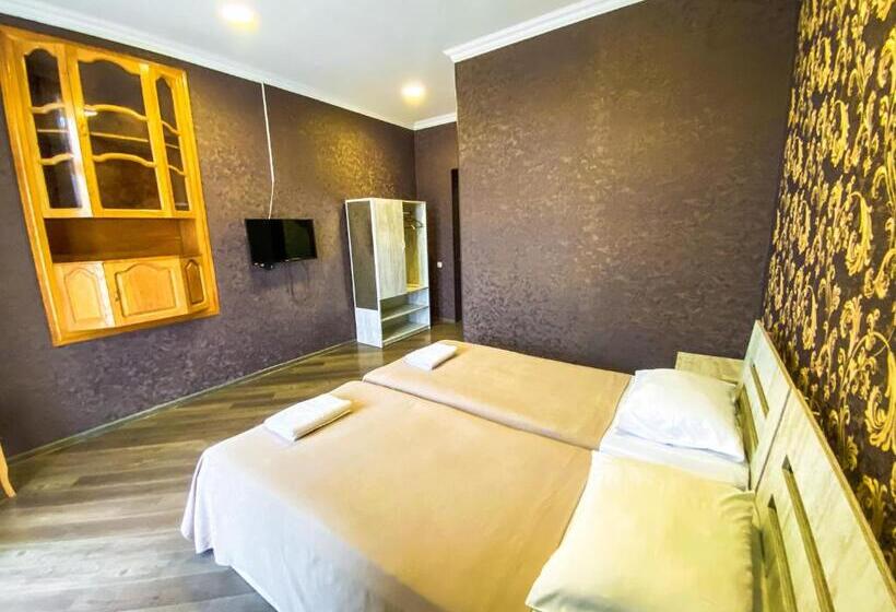 هتل Chateau Ikalto