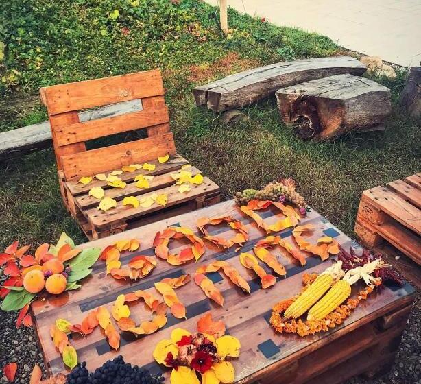 هتل Chateau Ikalto