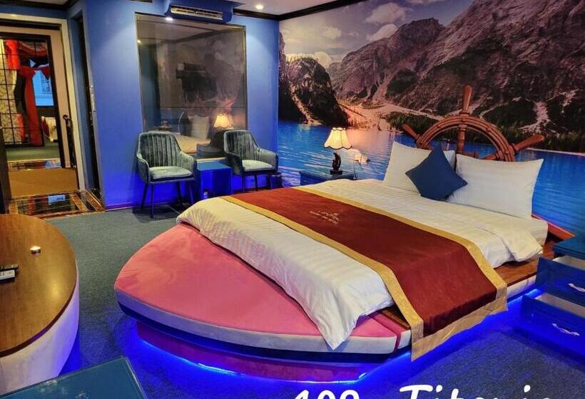 هتل Khách Sạn Hoàng Gia Ii