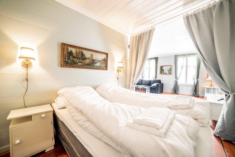 בית מלון כפרי Lærdalsøren Motor Guesthouse