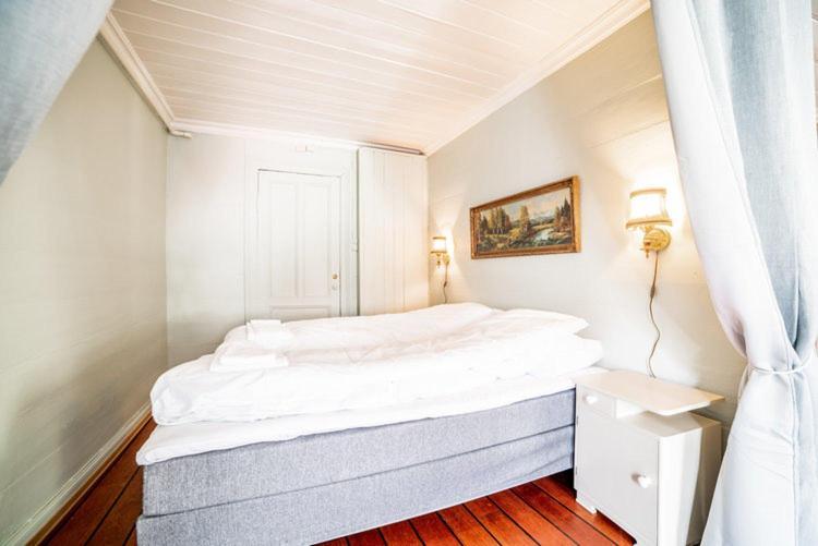 호텔 Lærdalsøren Motor Guesthouse