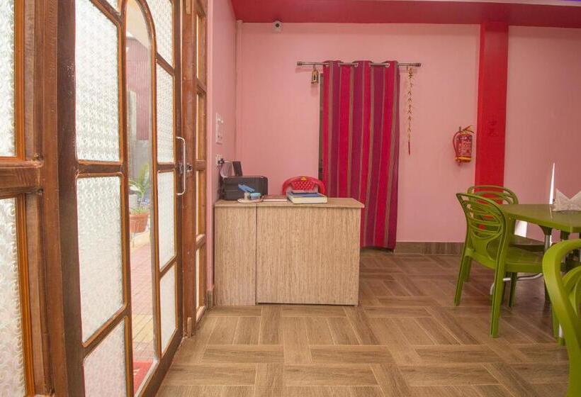 בית מלון כפרי Oyo Flagship 49649 Resort Sanghuri Bhangang