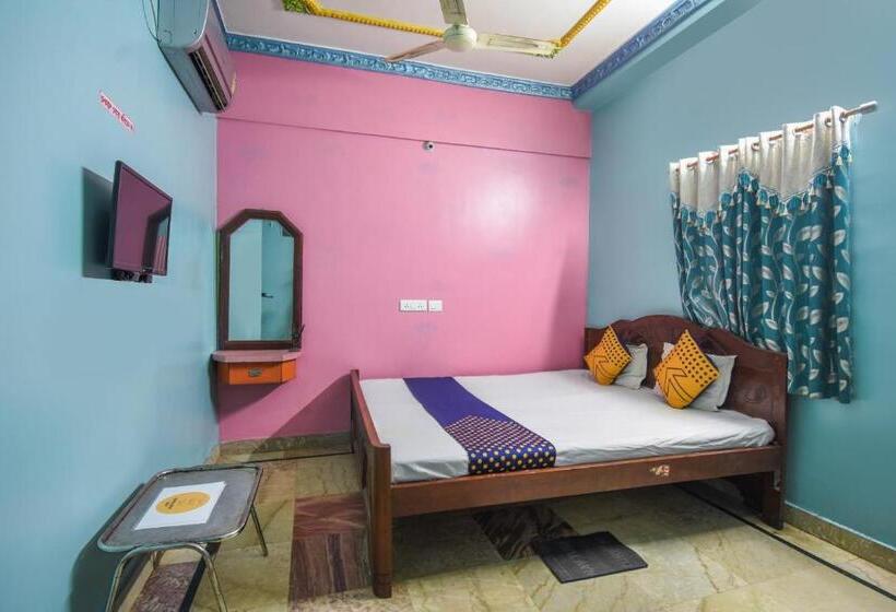 Отель Oyo Flagship 68145 Sabuj Sathi Guest House