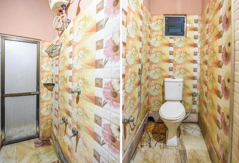 Отель Oyo Flagship 68145 Sabuj Sathi Guest House