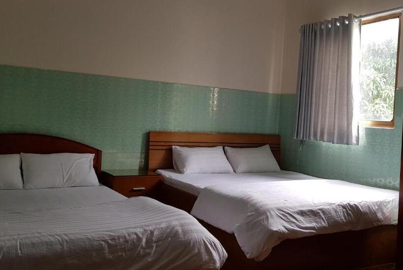 هتل Que Huong Coconut