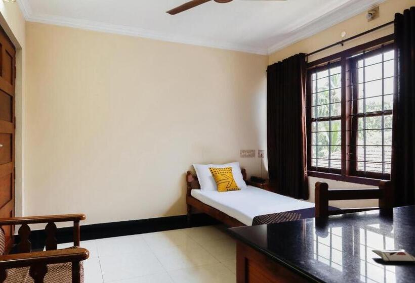 ホテル Spot On Sahari