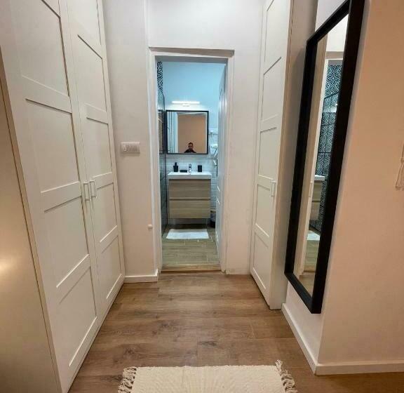 پانسیون Apartment 42   City Center