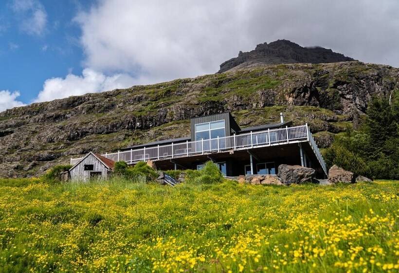 پانسیون Ekra Glacier Lagoon