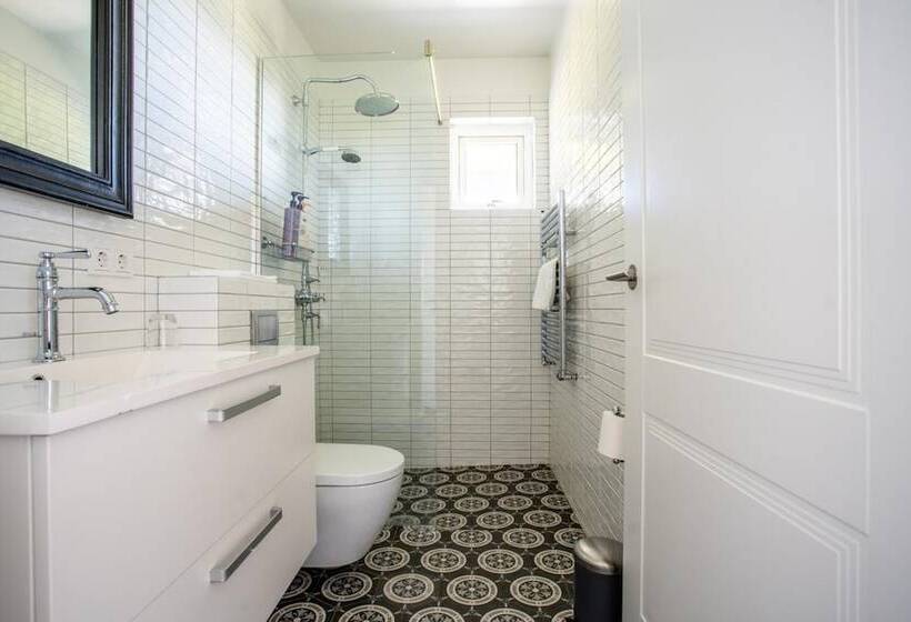 پانسیون Ekra Glacier Lagoon