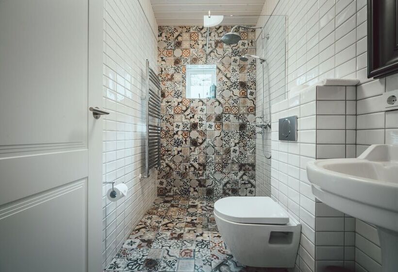 پانسیون Ekra Glacier Lagoon